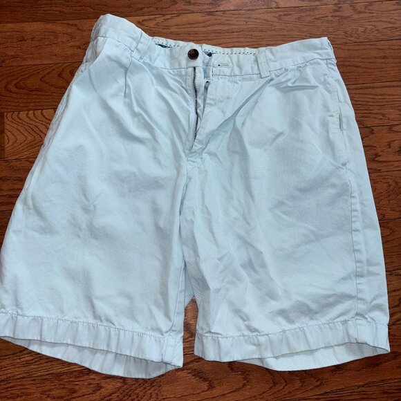 Light blue Men's Brooks Brothers 9 inch inseam shorts, size W33. - Picture 1 of 3